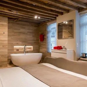 Bed & Breakfast Dreamhouse
